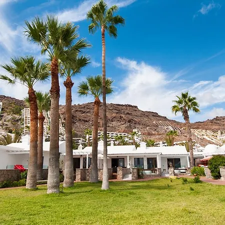 בית נופש Bungalow Playa Del Cura 1